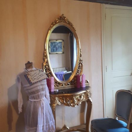Le Jardin des Merveilles Saint-Pierre-d'Autils Zimmer foto